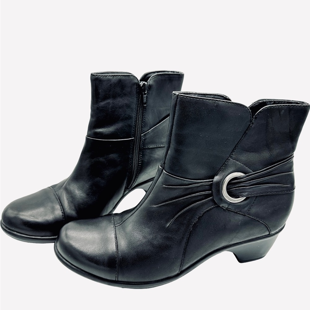 Clarks Bendables Ankle Boots Black Booties Leather Size 8